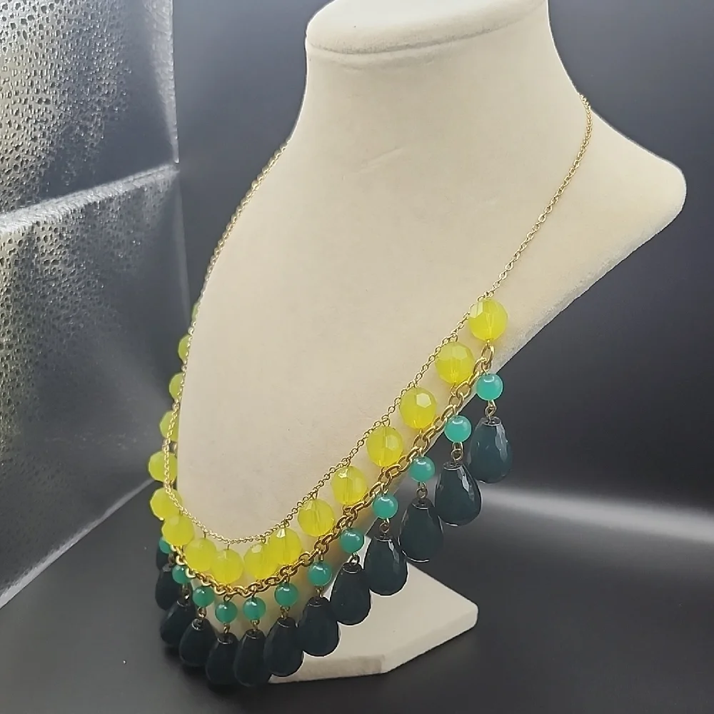 Elegant Multicolor Beaded Necklace